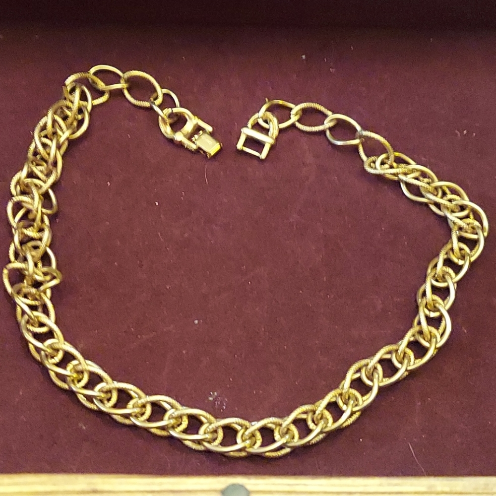 Vintage Monet chain